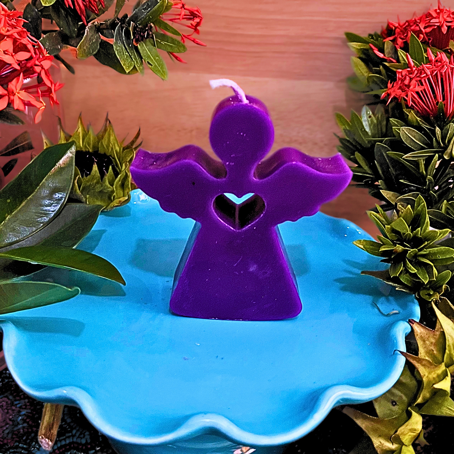 Heartfelt Guardian Lilac Beeswax Candle