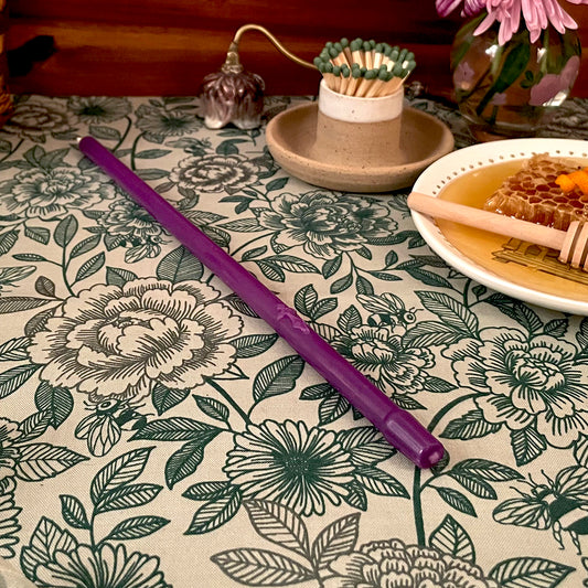 Single Lilac Memorial Beeswax Taper (Thin 10in)