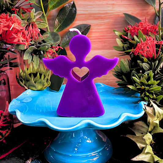 Heartfelt Guardian Lilac Beeswax Candle