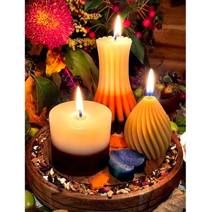 Grateful Garlic Beeswax Candle